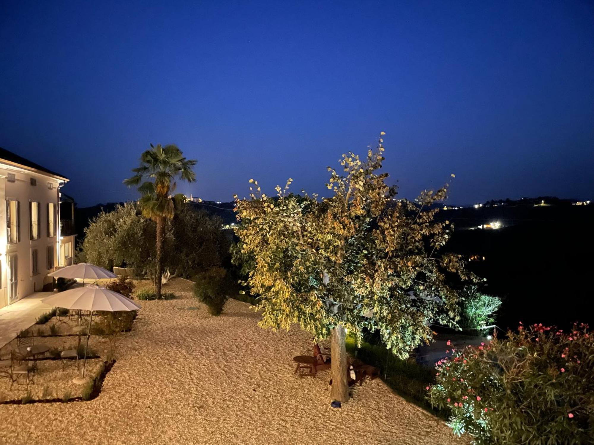 Tenuta Dei Vicini - Luxury Apartments San Marzano Oliveto Exteriér fotografie